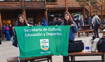 LAS J�VENES VIOLINISTAS GESELINAS YA SE ENCUENTRAN EN BARILOCHE